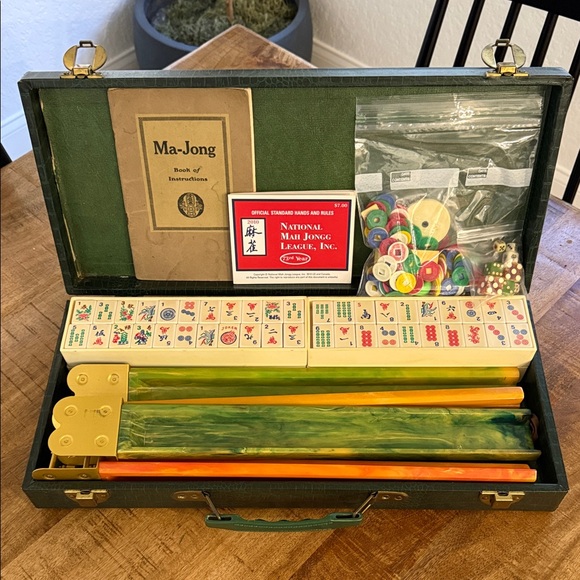 Vintage Other - Vintage Crisloid Ma-Jong Set Game